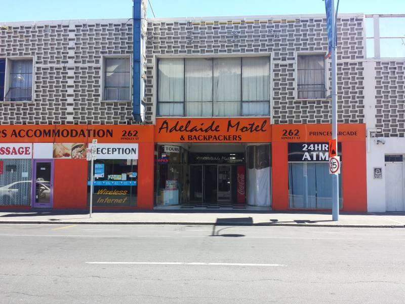 Adelaide Motel & Backpackers Екстер'єр фото